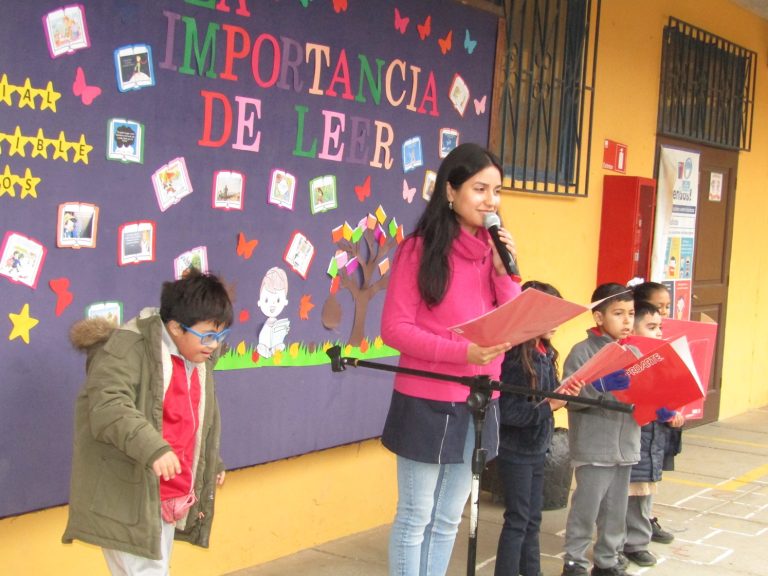 Acto Cívico Semanal: LA IMPORTANCIA DE LEER