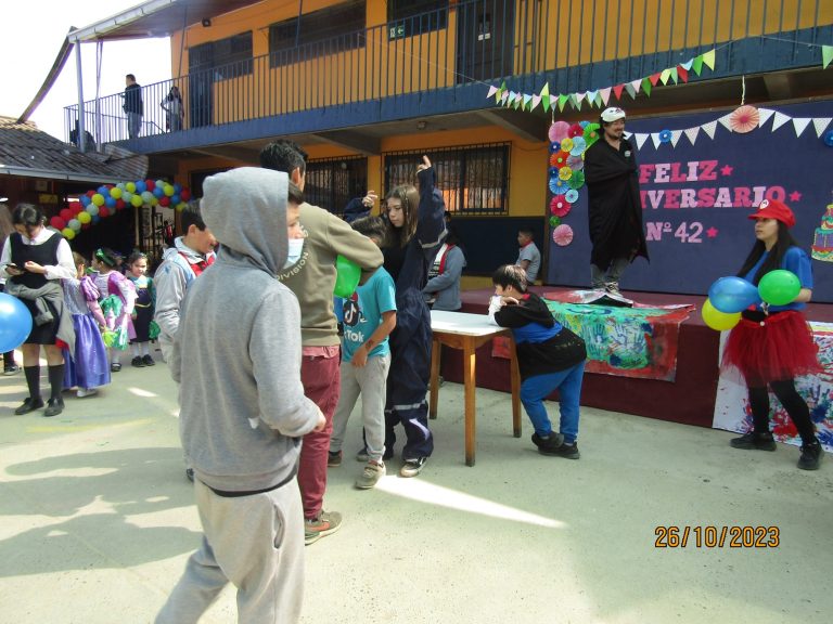 Aniversario 42 Colegio María Raquel