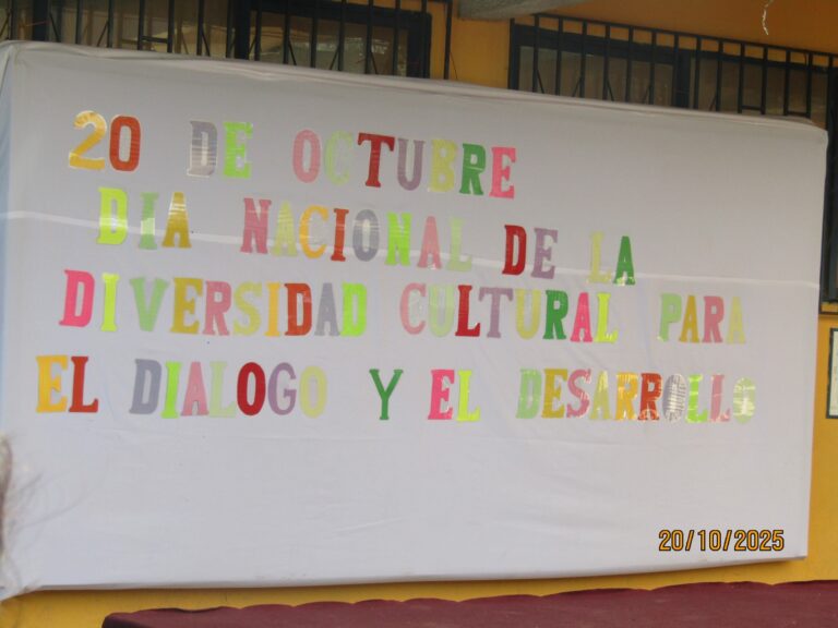 Acto Cívico Semanal: Día Nacional de la Diversidad Cultural para el Diálogo y el Desarrollo