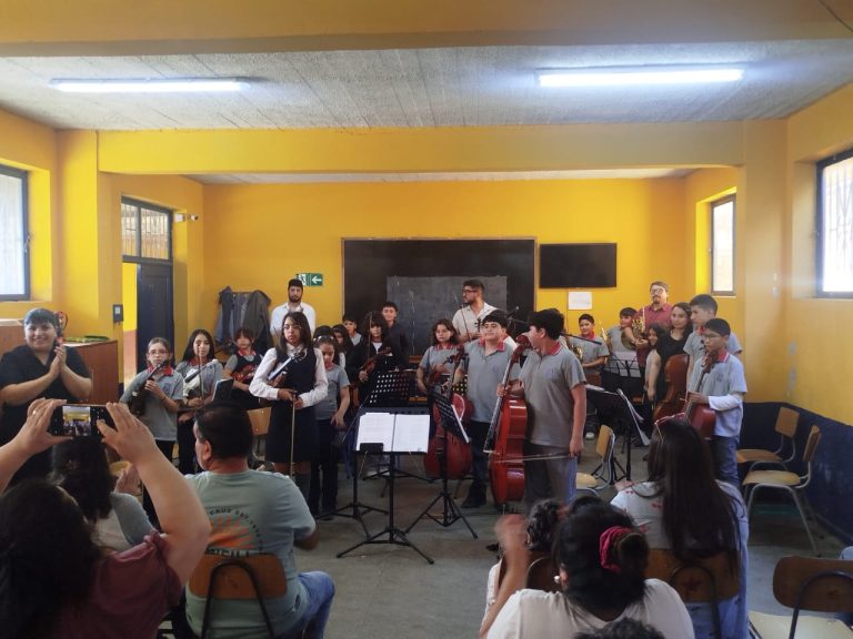 Orquesta Infantil del Colegio María Raquel
